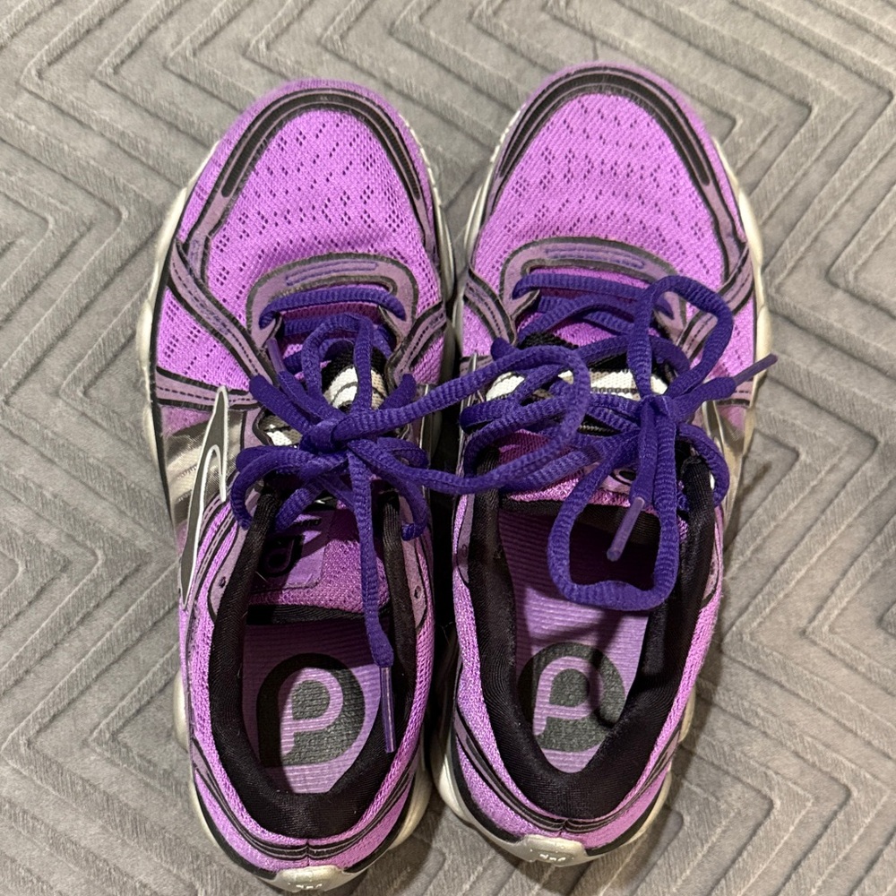 Brooks Pure Flow Running Sneakers - Picture 2 of 7